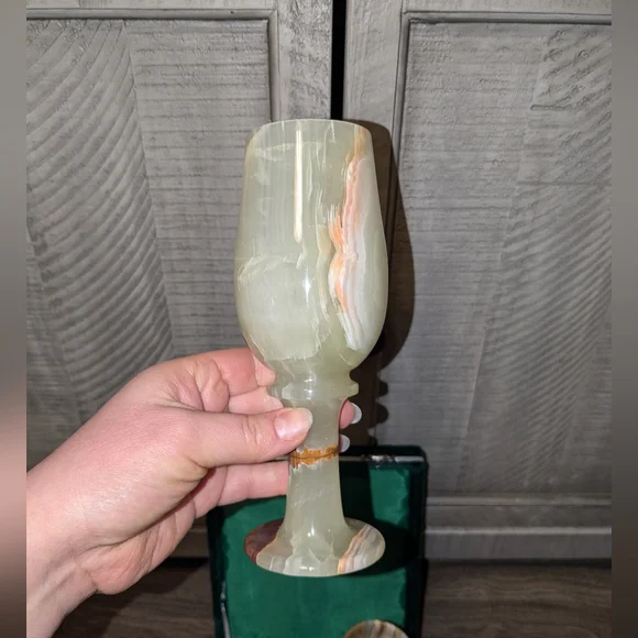 2 Genuine Stone Real Solid Onyx Chalices Cups Heavy in the case 8"T x 2.25" W - Picture 8 of 11